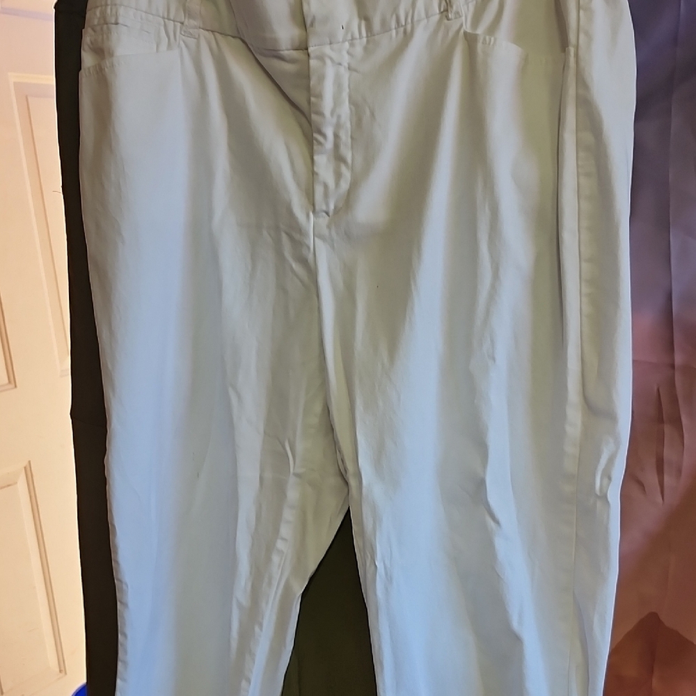 Womans White Trousers